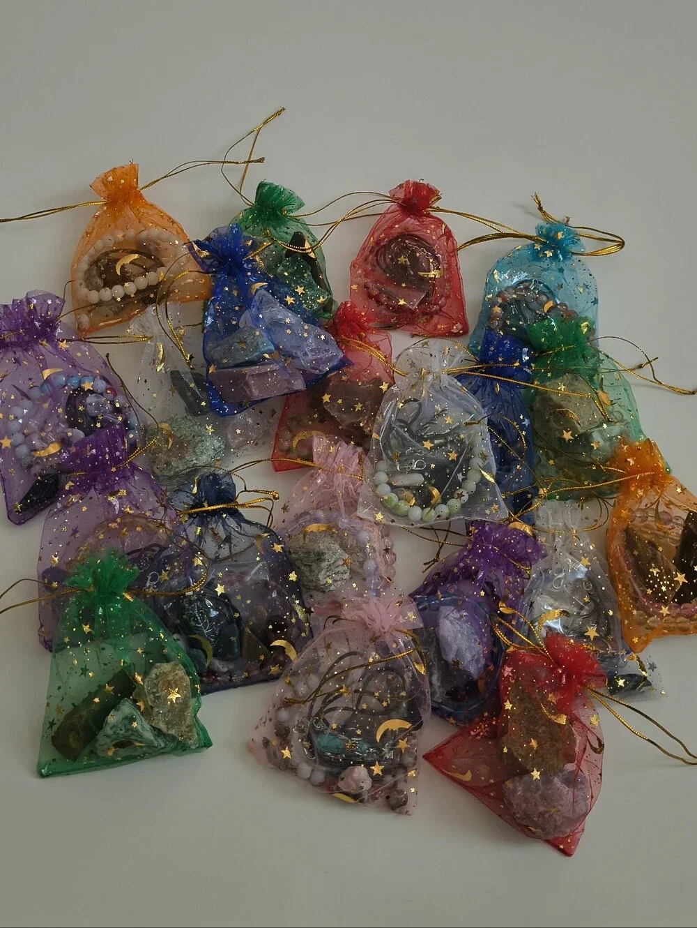 Mystery Organza Favor Bags 20 Satchels Rocks Stones Necklaces Bead Bracelts